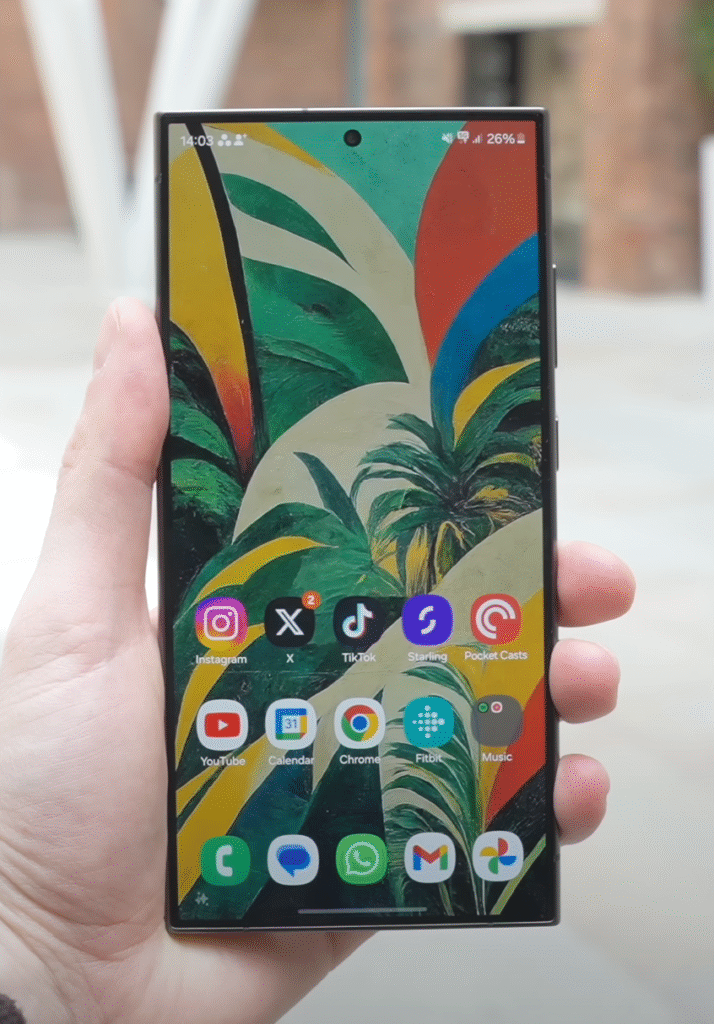 s24u-714x1024 Which Smartphone Brand Will Rule the Mobile Market in 2026?